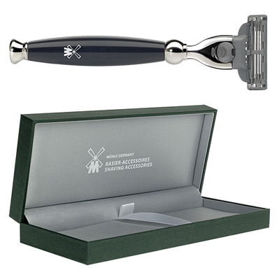 Rasoir m�canique noir [R44M3]