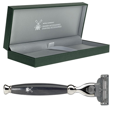 Rasoir en corne de buffle